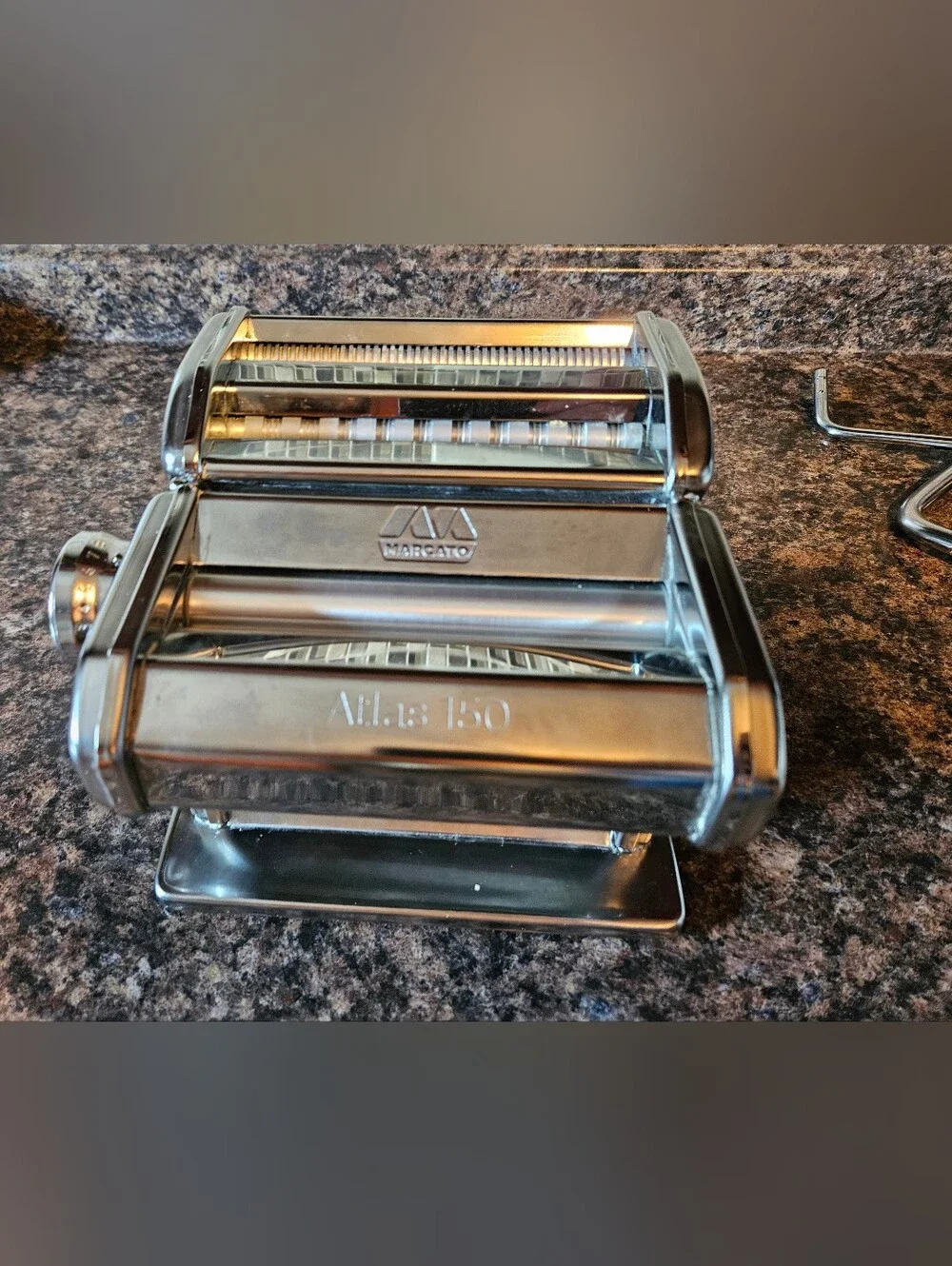 Marcato Atlas 150 Classic Line Chrome Steel Pasta Maker w/ Handle and Clamp